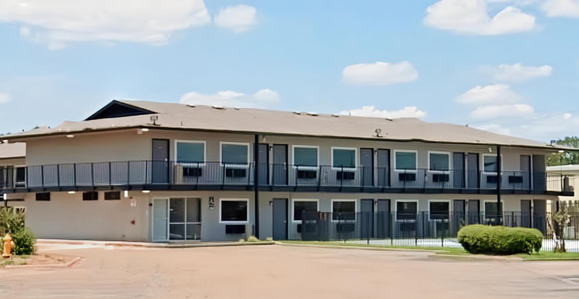Studio City Suites, A Travelodge By Wyndham Texarkana Extérieur photo