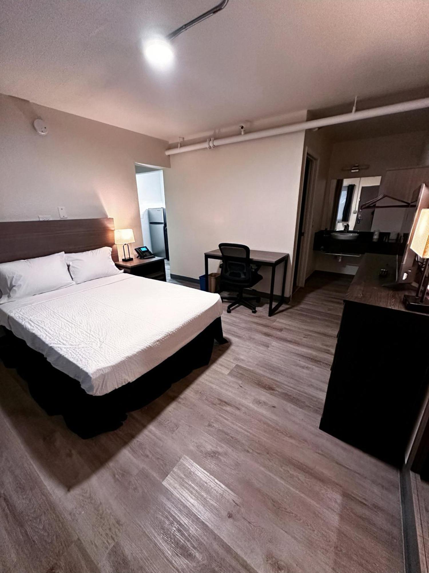 Studio City Suites, A Travelodge By Wyndham Texarkana Extérieur photo